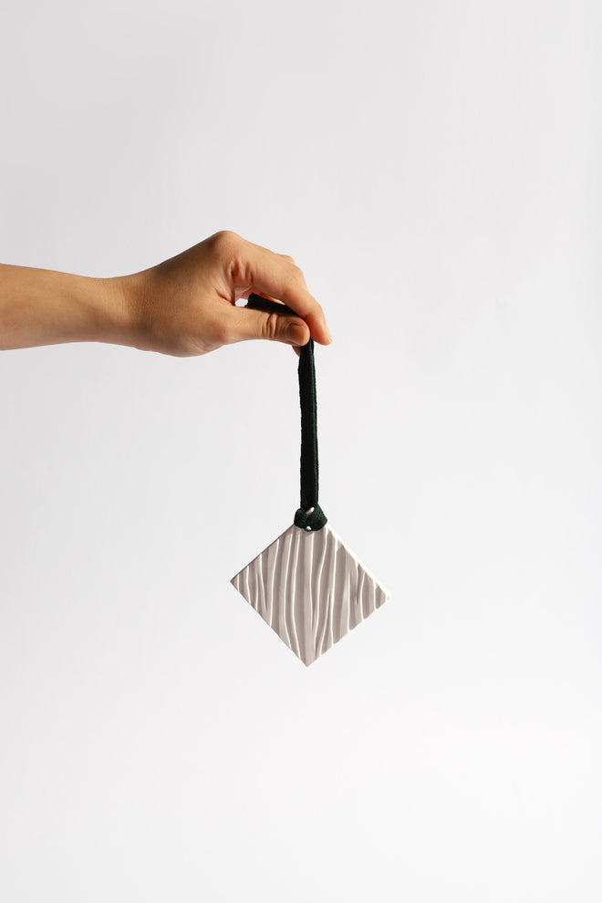 Ceramic Diffuser Tag