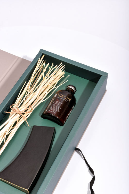 Jasmine and Sandalwood Home Fragrance Diffuser Set - Banyan Tree Gallery