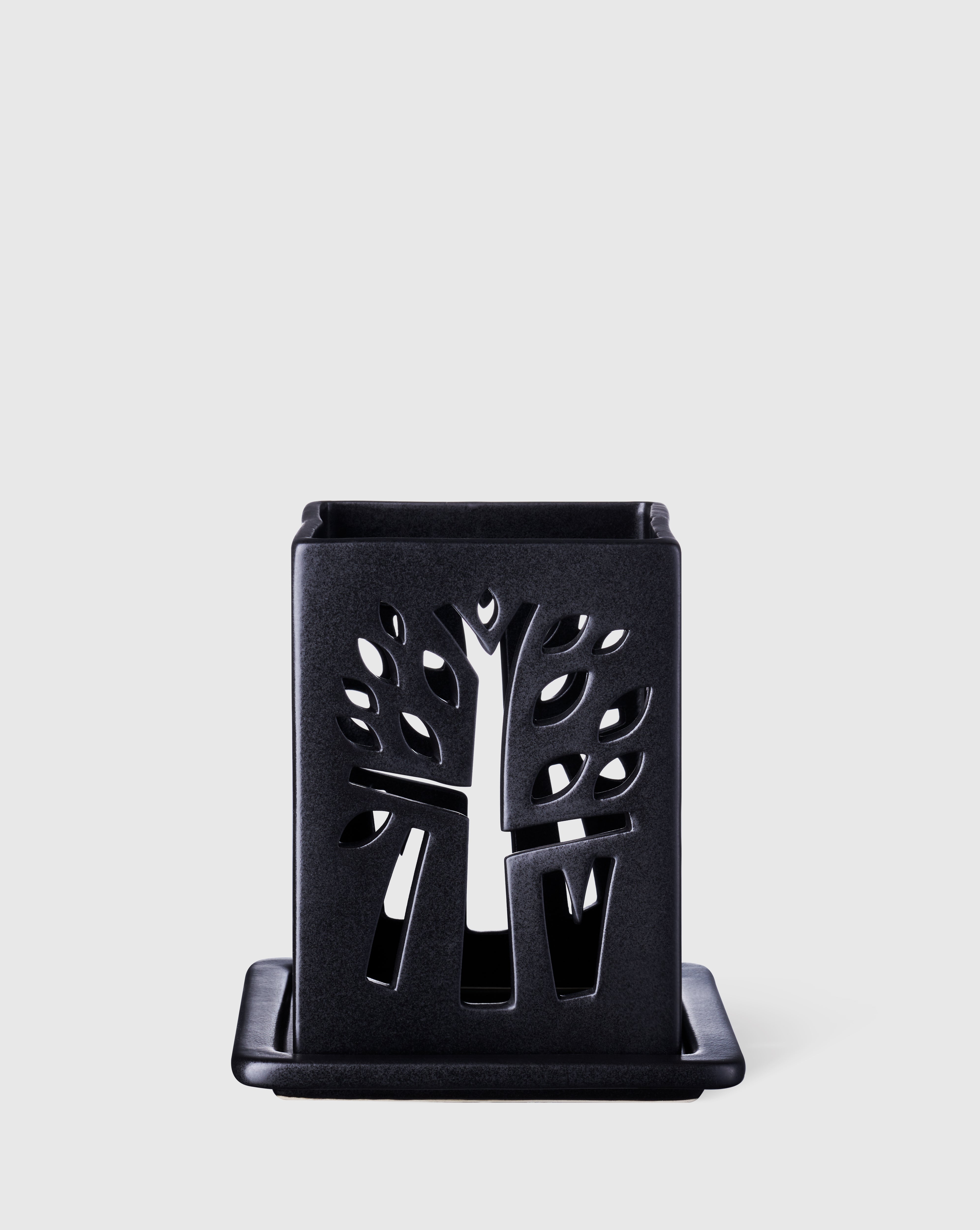 Black Ceramic Oil Burner - Large | Banyan Tree Essentials