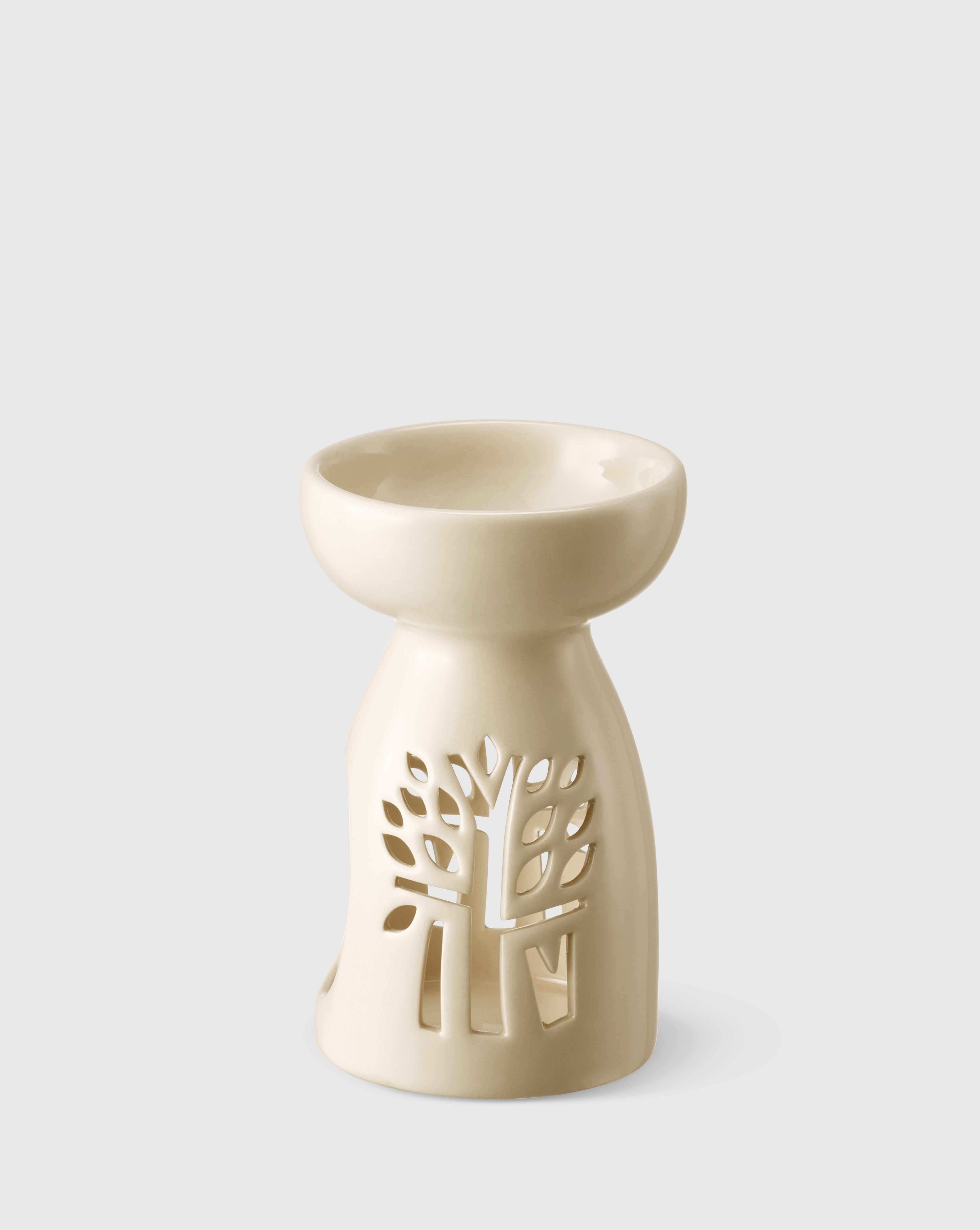 White Ceramic Oil Burner - Medium | Banyan Tree Essentials