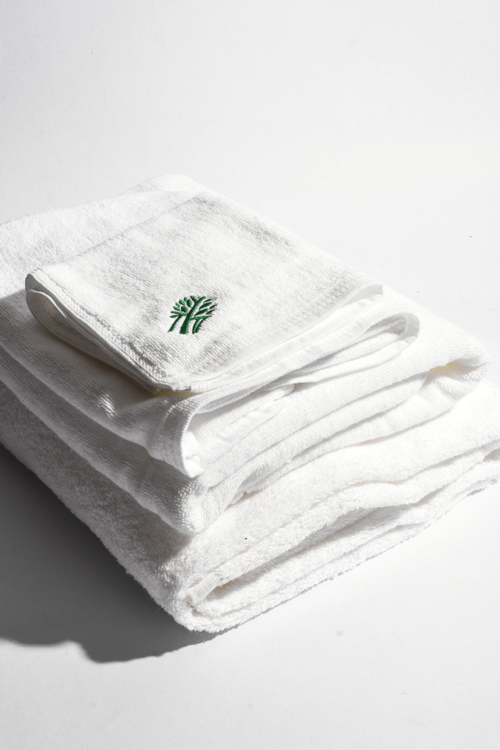 100% Cotton Bath Towel - Banyan Tree Gallery